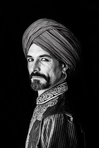 Retrato de Fakir Testa (Jaime Oms), fakir, actor y artista de variedades — Foto: Ainhoa Resano Retrato de Fakir Testa (Jaime Oms), fakir, actor y artista de variedades